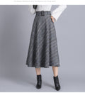 Ladies retro woolen skirt